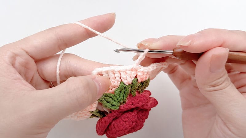 Step-by-Step Motif Pattern