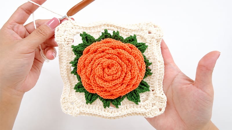Transforming into the Granny Square