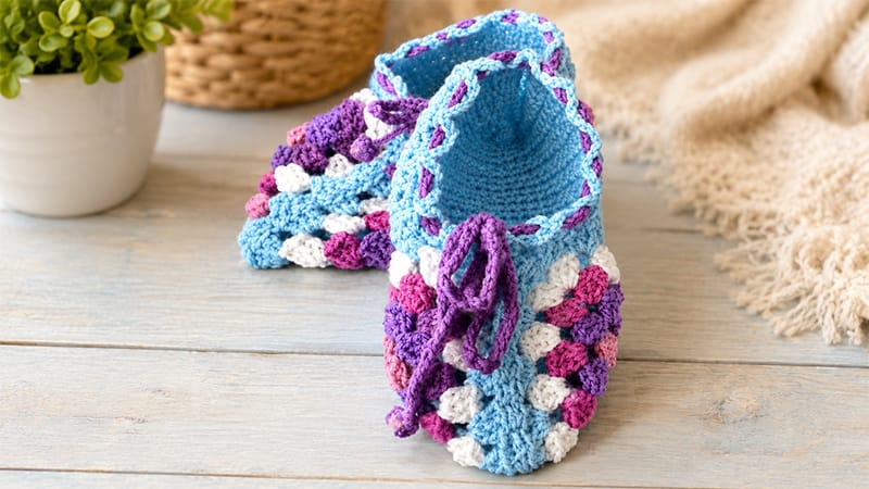 Crochet Easy Granny Triangle Slippers
