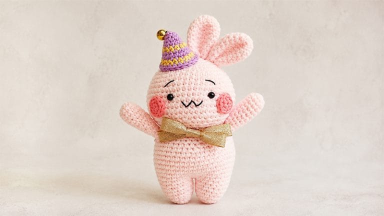 Bunny Christmas Amigurumi