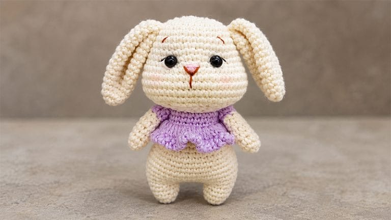 Chubby Cheeks Bunny Amigurumi