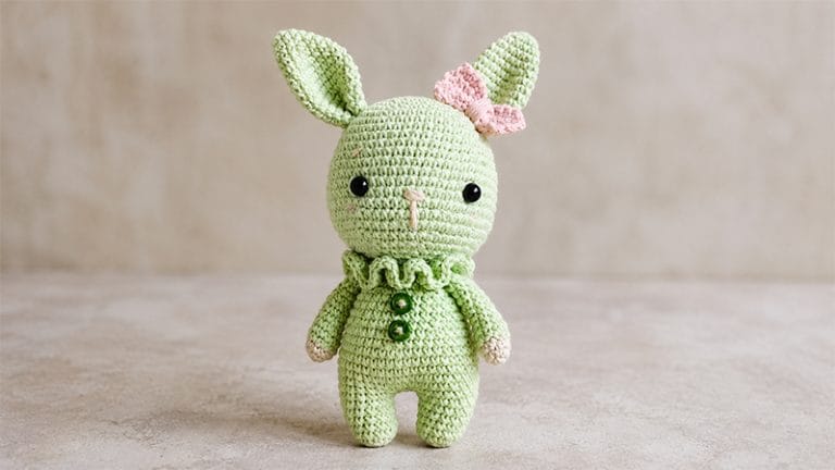 Lilly Bunny Amigurumi