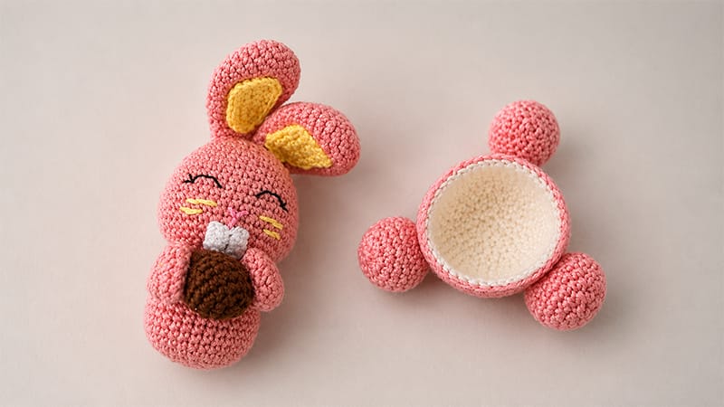 Roger The Easter Bunny Amigurumi