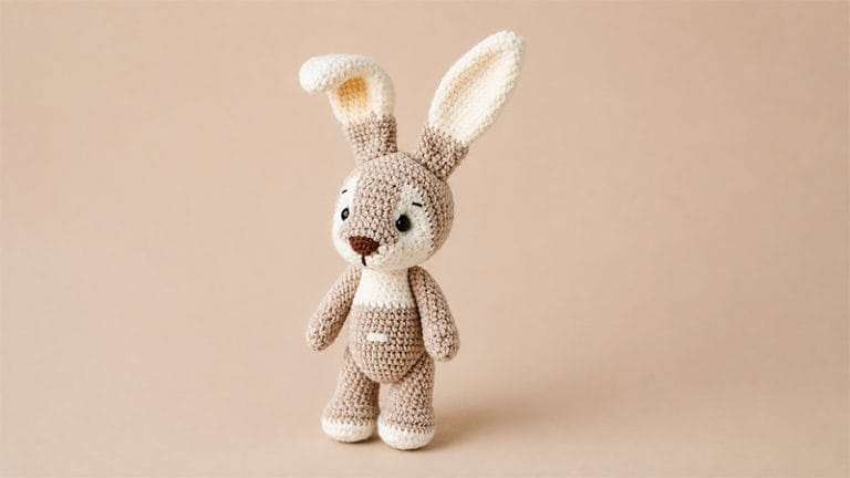 Velvet Bunny Amigurumi